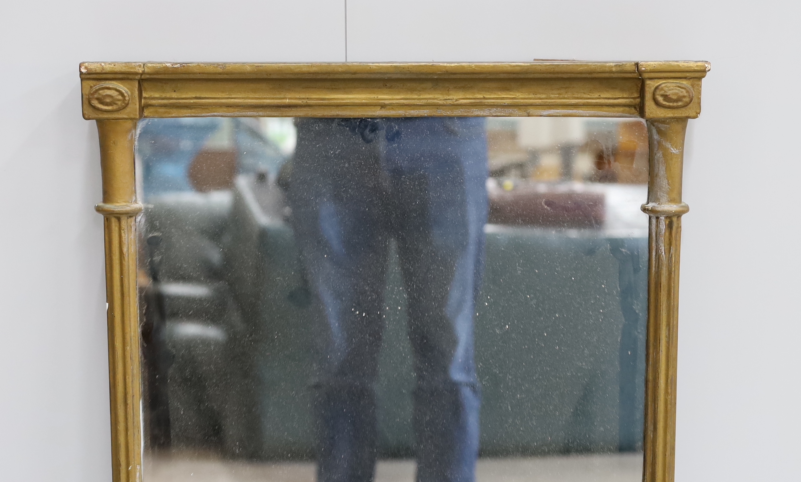 A Regency giltwood pier glass, width 52cm, height 84cm